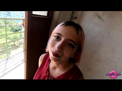 ❤️ 学生Sensual在内陆地区吸食陌生人--在他脸上射精 ☑ Hard porn❤